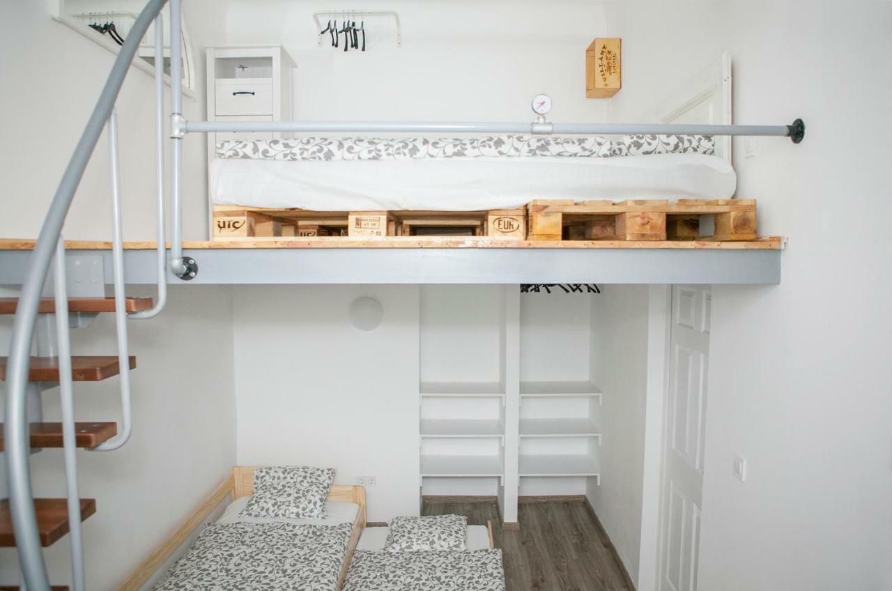 Quiet And Central 2 Bedrooms 2 Bathrooms Apartment In The Heart Of Budapest Exterior foto