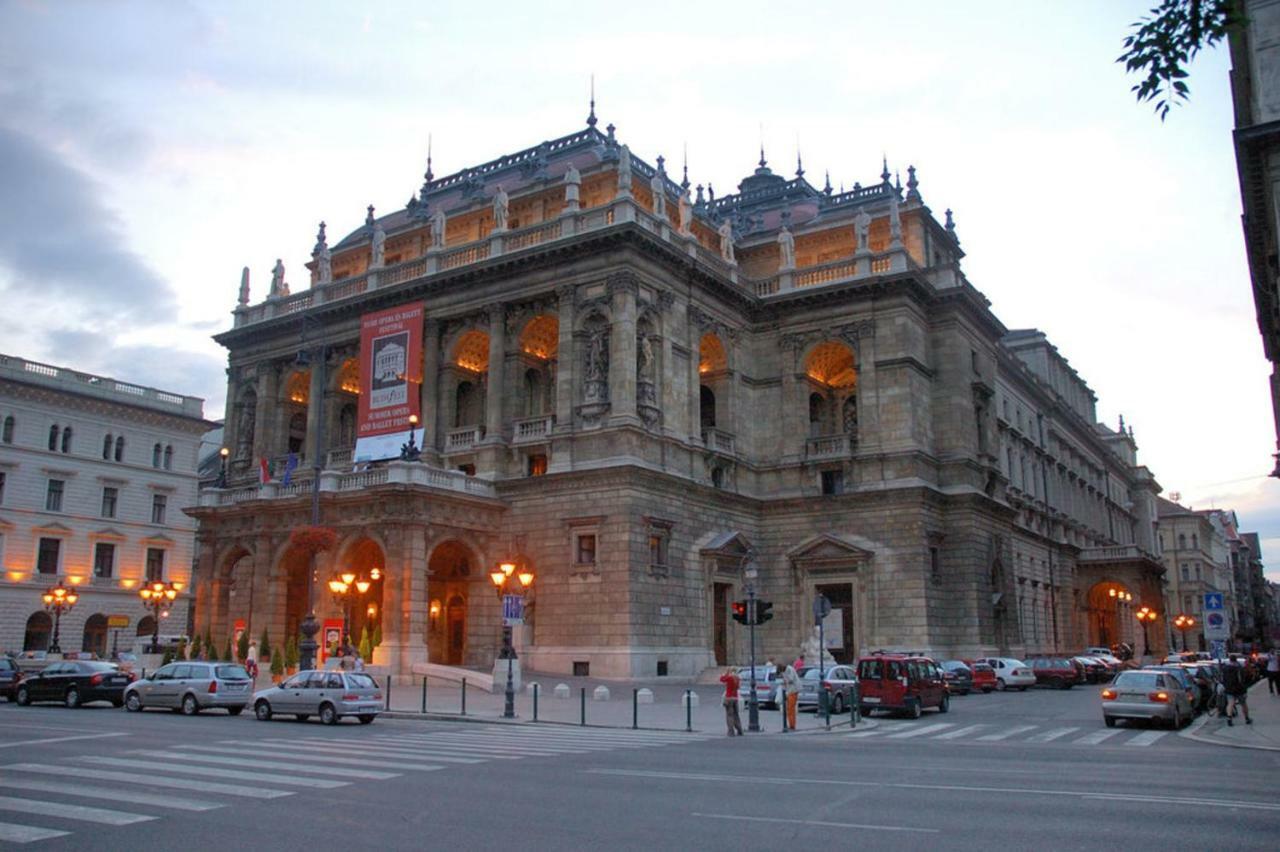 Quiet And Central 2 Bedrooms 2 Bathrooms Apartment In The Heart Of Budapest Exterior foto